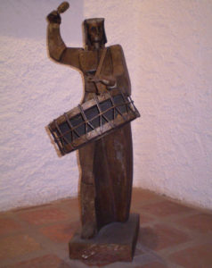 Monumento al bombo - Manuel Gonzalvo